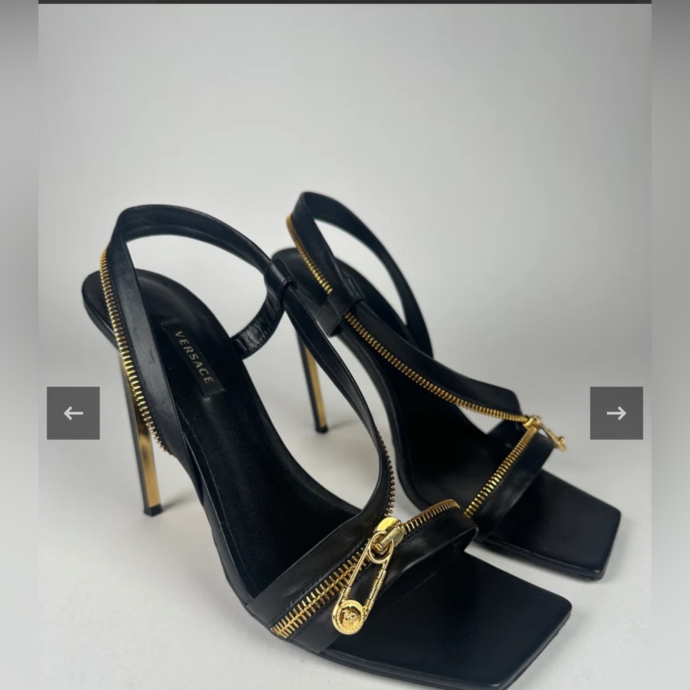 NIB Versace Safety Pin stiletto sandals 39.5